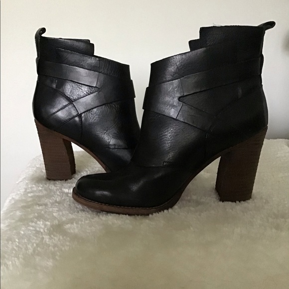 BELLE booties - Picture 5 of 12